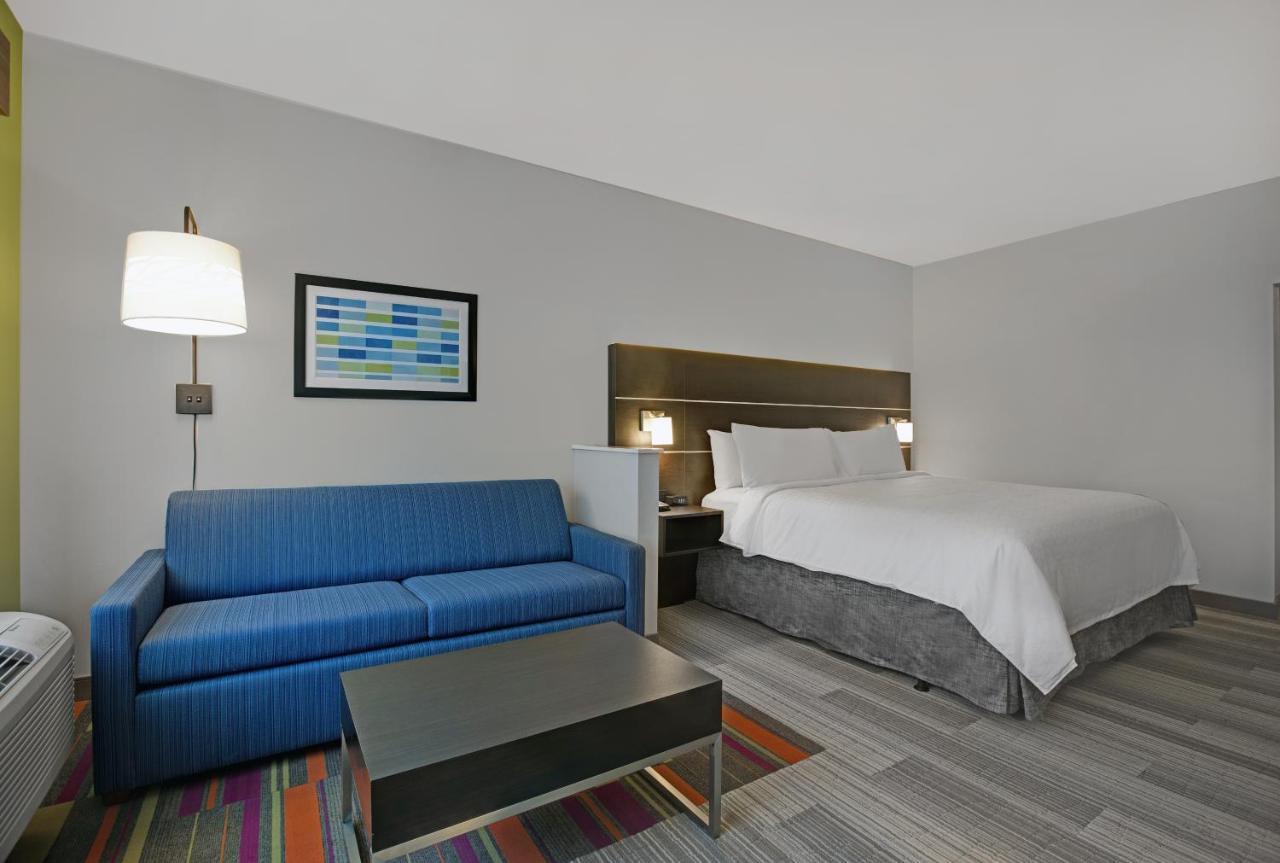 Holiday Inn Express - Milwaukee Downtown By Ihg Exterior photo